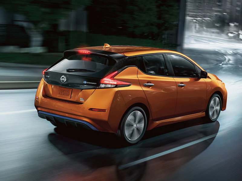 Nissan Oil Changes in Orange County CA - 2022 Nissan LEAF