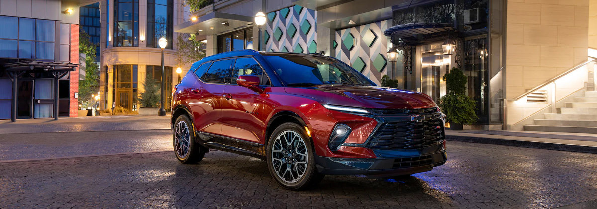 Research 2023 Chevrolet Blazer in Columbus KS - Jay Hatfield Chevrolet