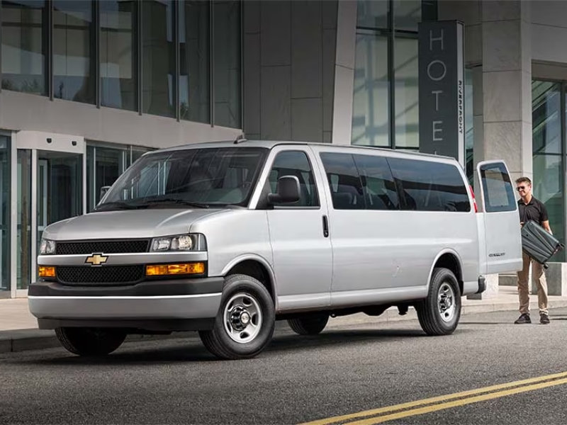 New Chevrolet Express Cargo Van Near Quad Cities - Maquoketa IA