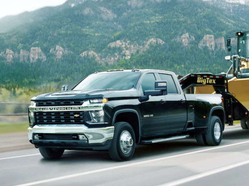 Akron OH - 2023 Chevrolet Silverado 3500 HD's Mechanical