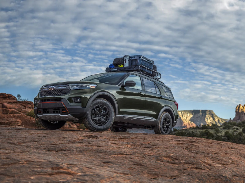 New Ford Explorer near Quad Cities - Maquoketa IA