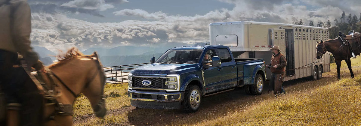 Differences between the 2023 Ford Super Duty and 2023 Toyota Tundra near Davenport IA