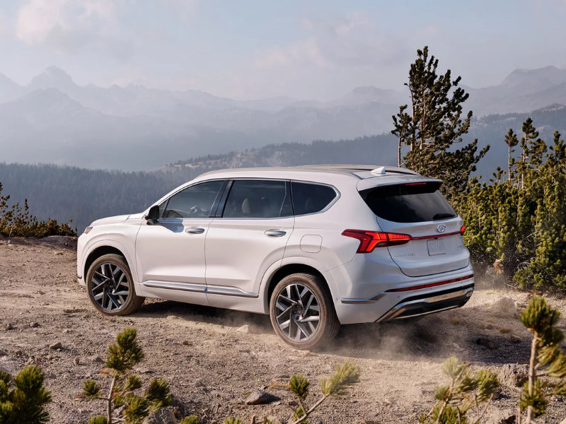 The 2025 Hyundai Santa Fe combines power and control near New Castle PA