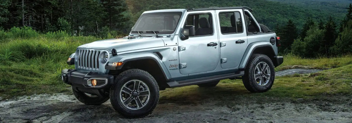 2023 Jeep Wrangler in Alliance OH