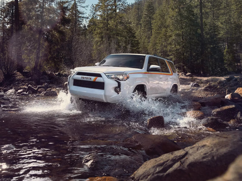 Toyota Dealership near Warren OH - 2023 Toyota 4Runner