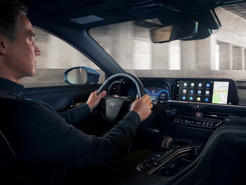 Boardman OH - 2023 Toyota Crown's Interior