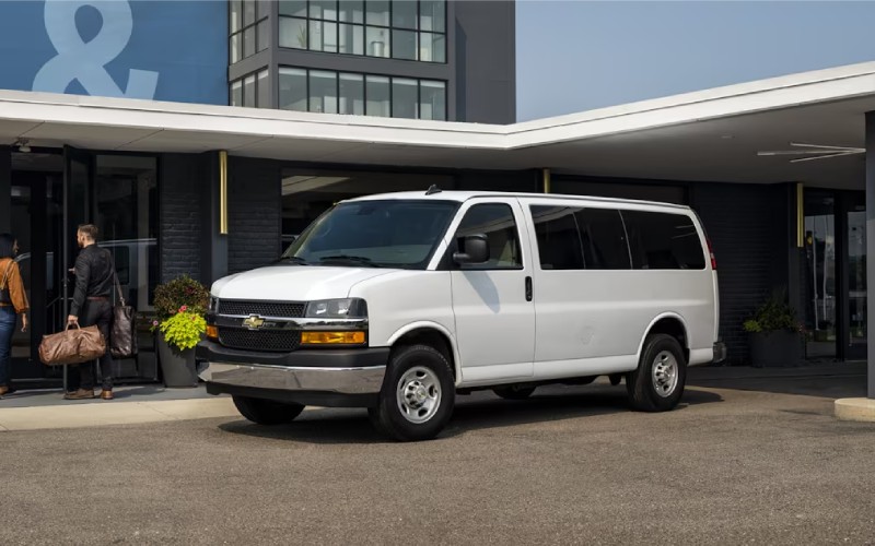 Serving Del Rio TX 2024 Chevrolet Express Passenger Van Review 12