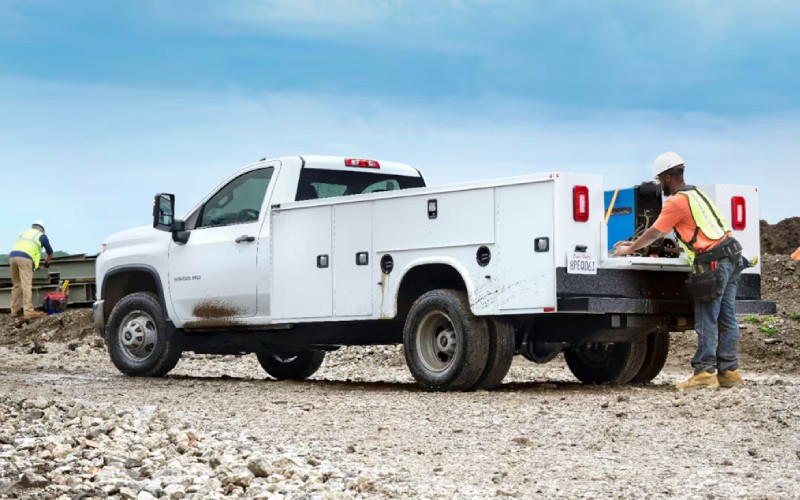 Boerne TX - 2024 Chevrolet Silverado 3500 HD Chassis Cab's Mechanical Boerne TX - 2024 Chevrolet Silverado 3500 HD Chassis Cab's Mechanical
