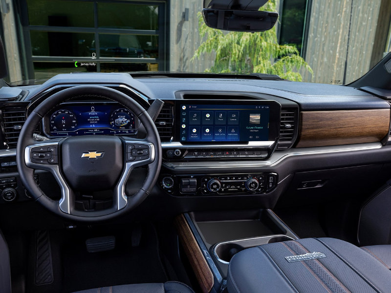 Pittsburg CA - 2024 Chevrolet Silverado HD's Interior