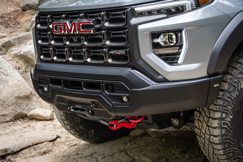 Metairie LA - 2024 GMC Canyon's Exterior