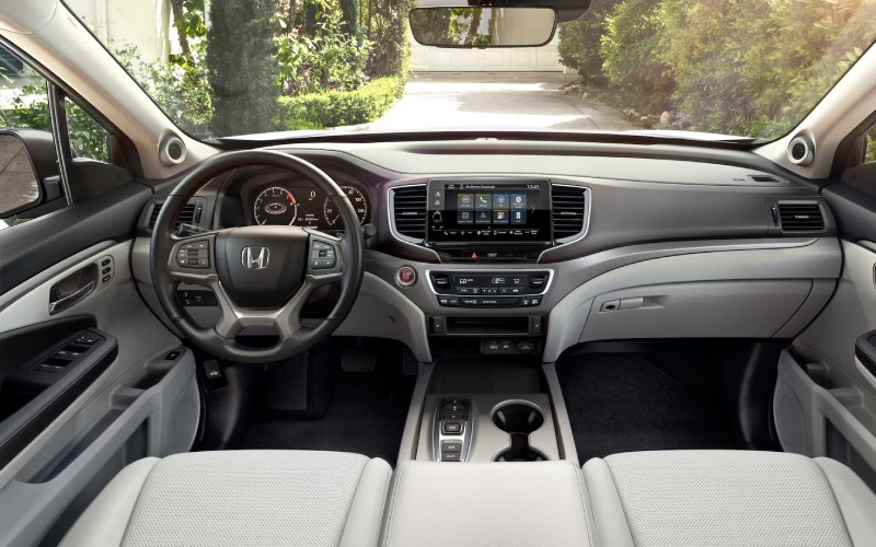 Davenport, IA - 2024 Honda Ridgeline Interior