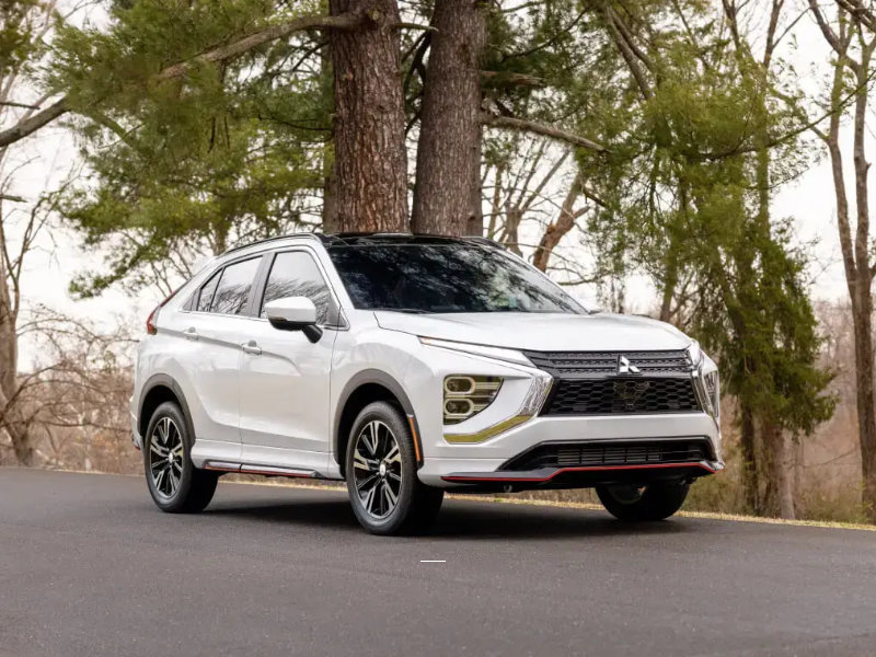 2024 Mitsubishi Eclipse Cross trim levels near Waterford MI Glassman