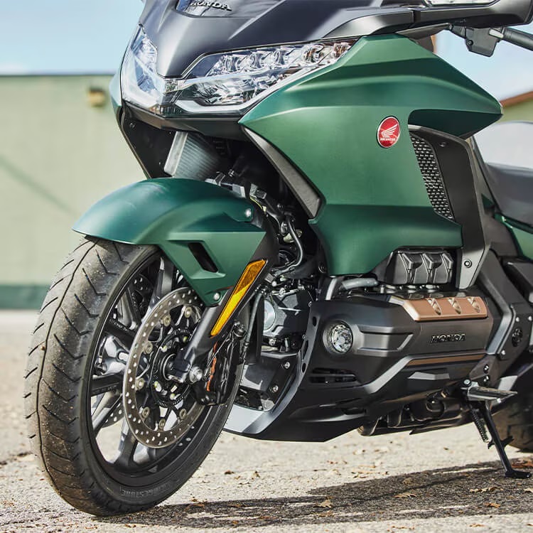 Topeka KS - 2024 Honda Gold Wing's Accessories