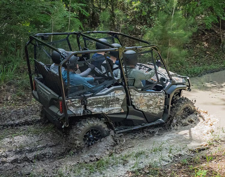 Topeka KS - 2024 Honda Pioneer 1000-5's Trim