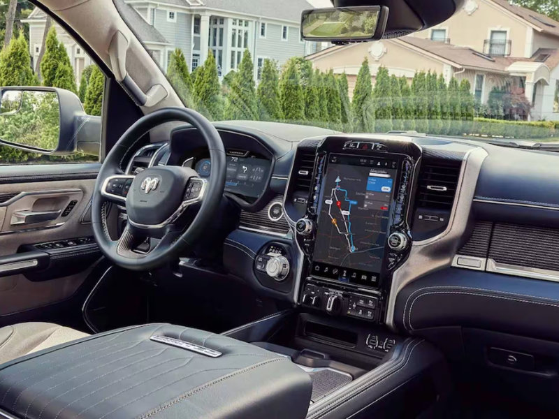 Cedar Rapids IA - 2024 Ram 1500's Interior