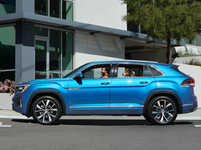 Discover the 2024 Volkswagen Atlas Cross Sport near Alamo Heights TX