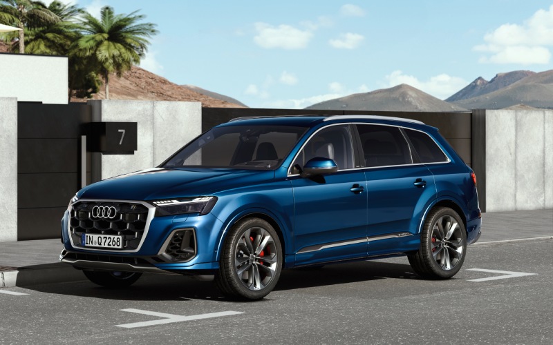 Advanced Technology on the 2025 Audi Q7âSetting the Standard for Carmel-by-the-Sea, CA Drivers