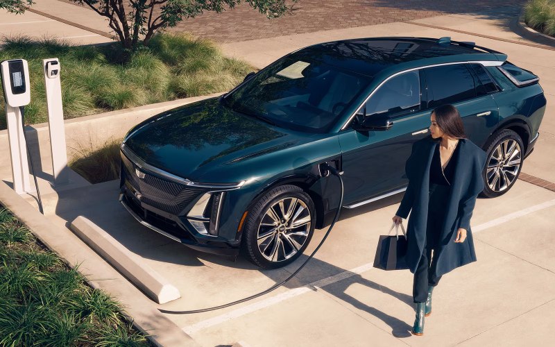 How Rickenbaugh Cadillac Helps You Choose the Right Option