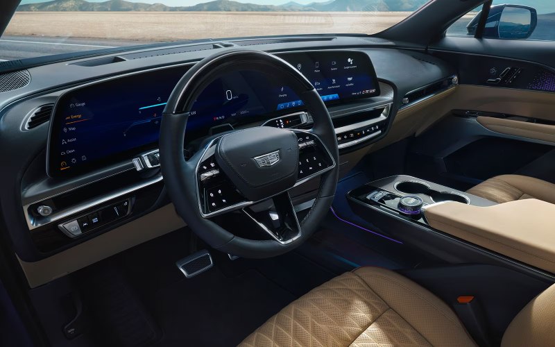 Benefits of Financing the 2025 Cadillac LYRIQ Long-Term