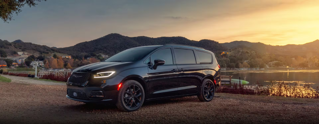 2025 Chrysler Pacifica near Santa Fe, NM