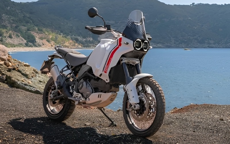 2025 Ducati DesertX - Ducati Dealer near Washington, D.C.