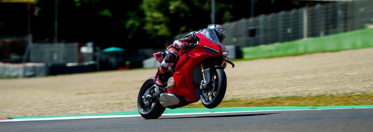 2025 Ducati Panigale V4 S near Reston, VA