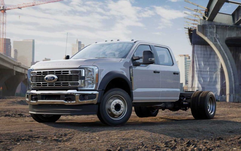First-Bay-Open Priority Scheduling for Ford Commercial Vehicles near South Lyon, MI