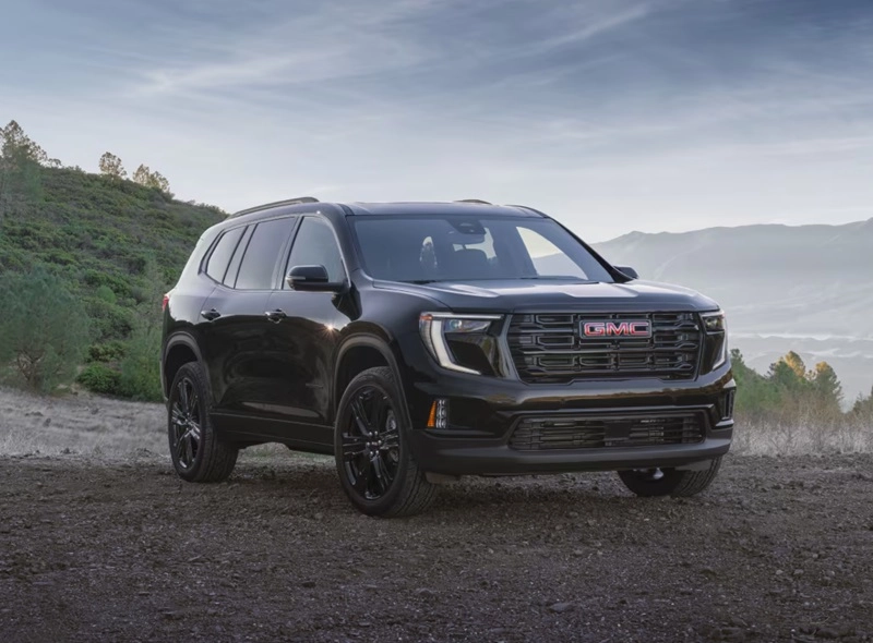 What makes a used GMC SUV a smart choice near Paris, IL