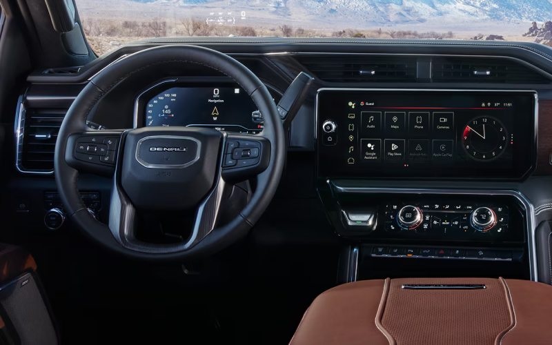 Ontario, CA - 2025 GMC Sierra 3500 HD's Interior