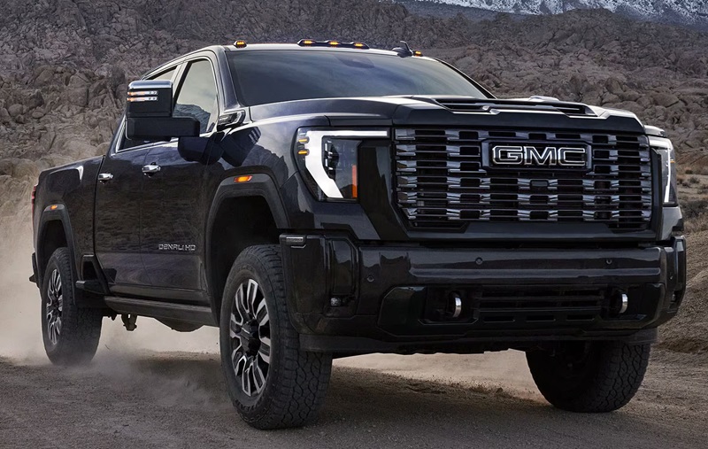 Pueblo, CO - 2025 GMC Sierra 2500 HD's Exterior