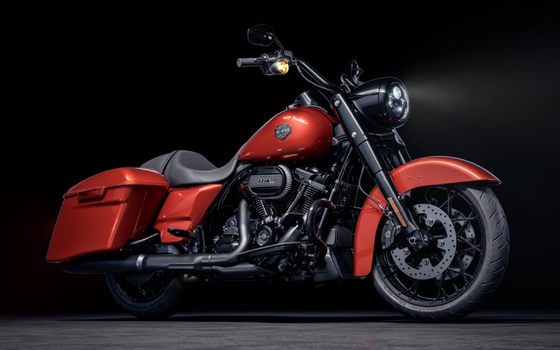 Touring Comfort Redefined—Why Riders near Peach Bottom, PA Choose the Road King® Special