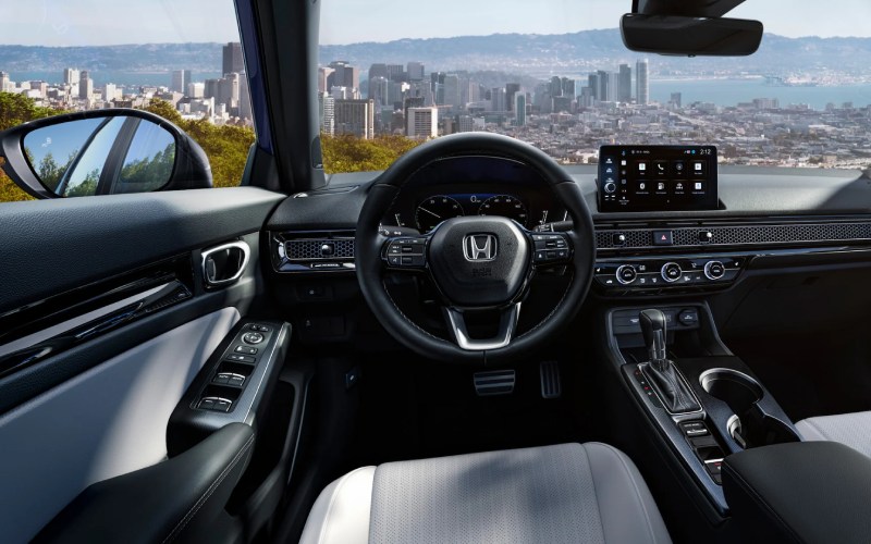 Davenport, IA - 2025 Honda Civic Sedan Interior