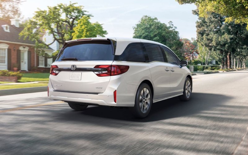 West Burlington, IA - 2025 Honda Odyssey Exterior