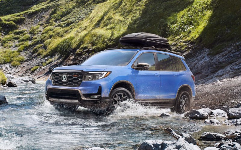 Exploring the Spacious Interior of the 2025 Honda Passport near Quincy, IL