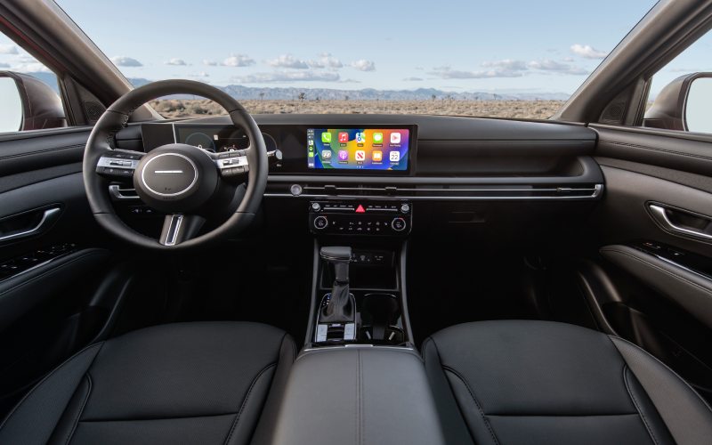 Woodbridge, NJ - 2025 Hyundai Santa Cruz's Interior Woodbridge, NJ - 2025 Hyundai Santa Cruz's Interior