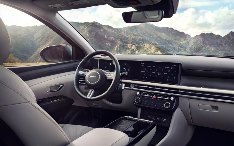 Alhambra, CA - 2025 Hyundai Tucson Plug-in Hybrid's Interior