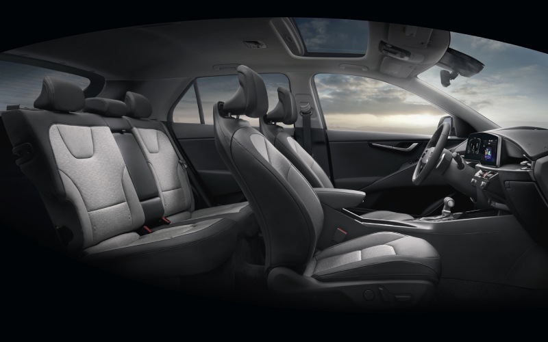 Denver, CO - 2025 Kia Niro Hybrid's Interior