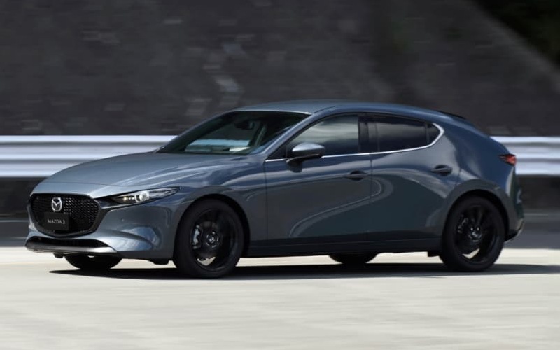 Monterey, CA - 2025 Mazda Mazda3 Hatchback Monterey, CA - 2025 Mazda Mazda3 Hatchback
