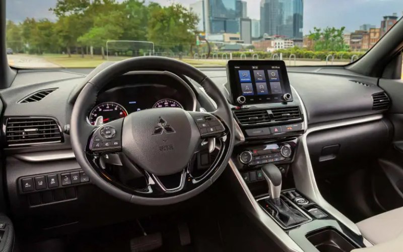 Benefits of Financing the 2025 Mitsubishi Eclipse Cross Long-Term