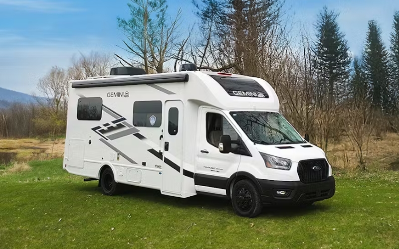 Des Moines, IA - 2026 Thor Motor Coach 's Overview