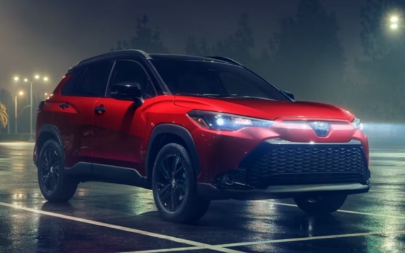 Explore the 2025 Toyota Corolla Cross Hybrid in Shreveport, LA