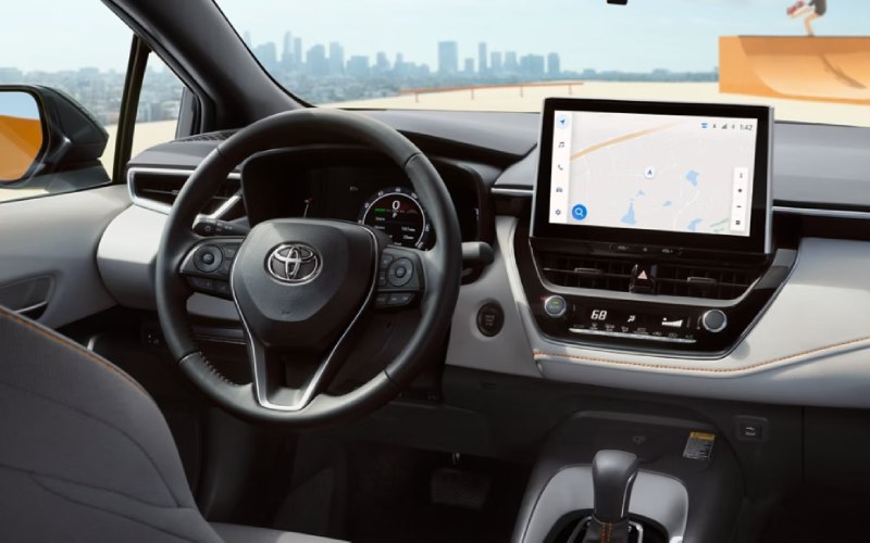 Mishawaka, IN - 2025 Toyota Corolla Hybrid