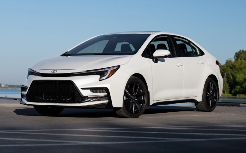 Test Drive the 2025 Toyota Corolla near Elizabeth, NJ Sansone Auto Blog