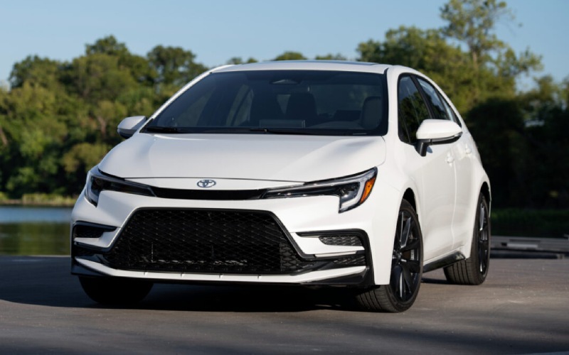 Step-by-Step Tips for Test Driving the 2025 Toyota Corolla