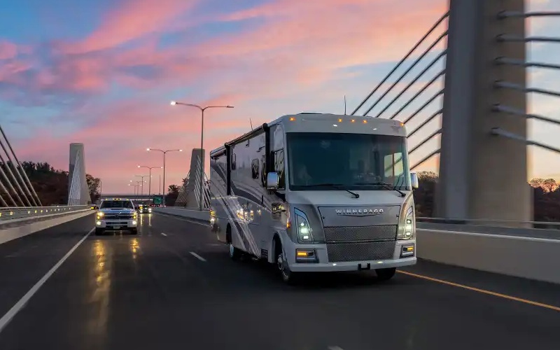 Des Moines, IA - Winnebago Overview