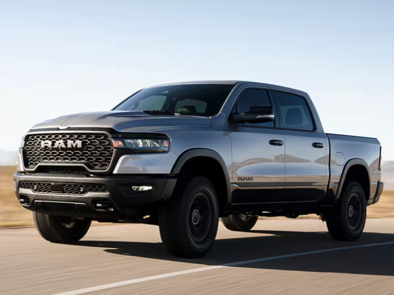 Chrysler Dodge Jeep RAM Dealership near Merrillville, IN - 2025 Ram 1500