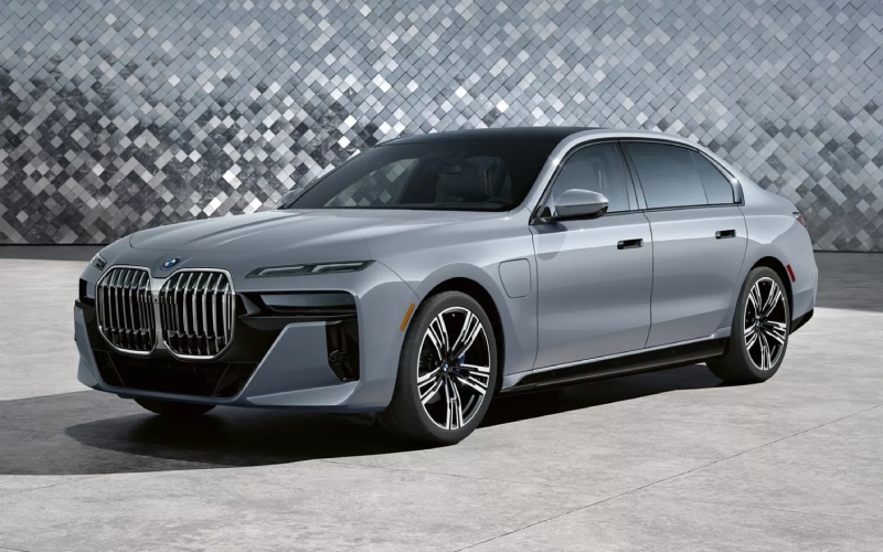 What to Know About the 2026 BMW 7 Series