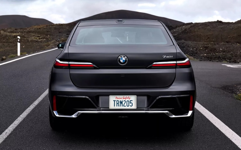 Santa Maria, CA - 2026 BMW 7 Series