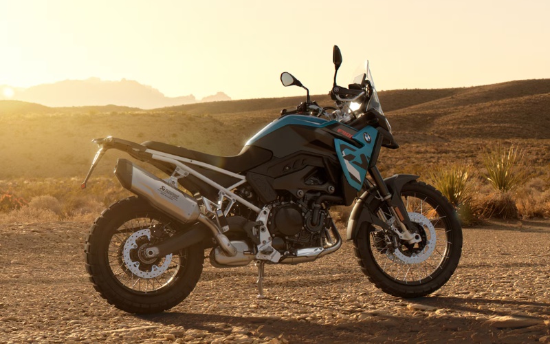 2026 BMW F 900 GS vs 2026 Honda Africa Twin — Which Adventure Bike Balances Weight, Tech, and Everyday Control Better for Washington, D.C. Riders?