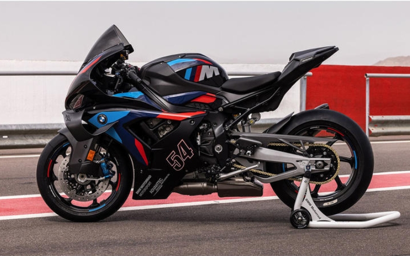2026 BMW M 1000 RR Overview